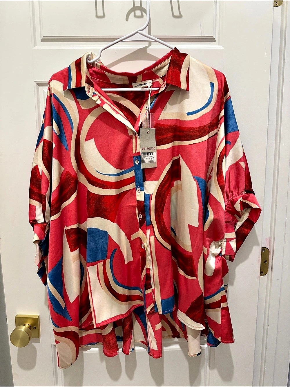 Ruby Rase Top Abstract Print Polyester Blouse Size Medium NWT